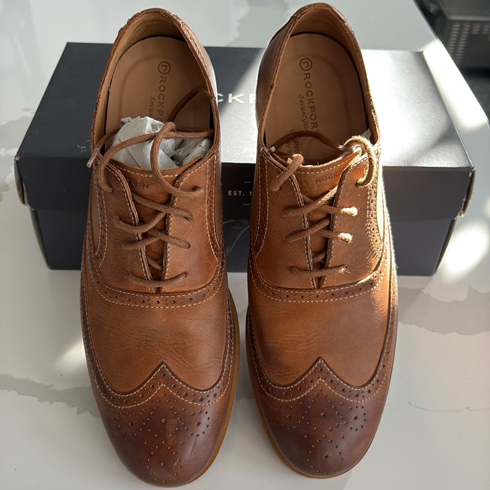 Rockport mens DN2 brogue wingtip oxfords size 11 M NIB